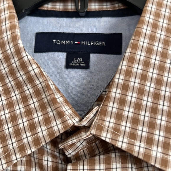 button down - Picture 3 of 3